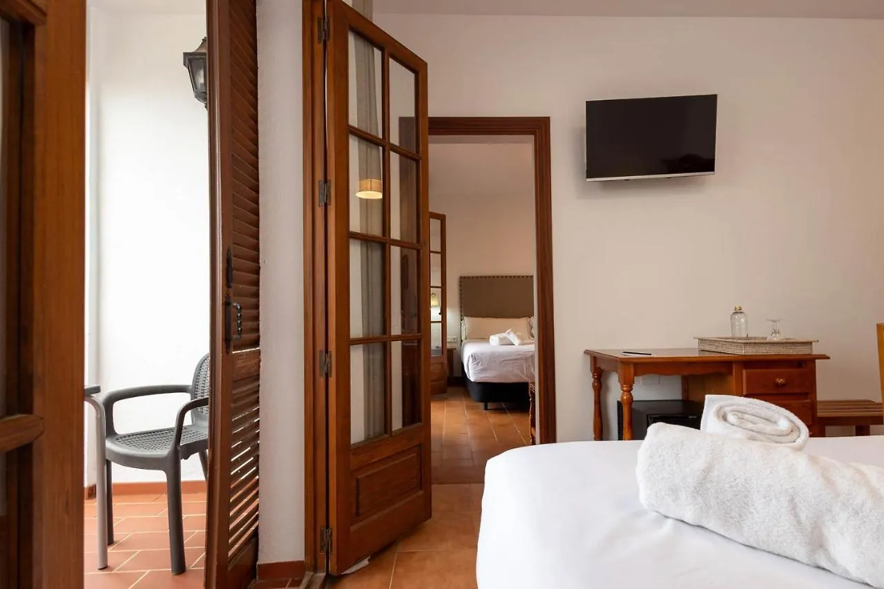 Hotel Tugasa Villa De Algar Algar  Landhaus